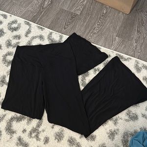 aerie crossover flare leggings